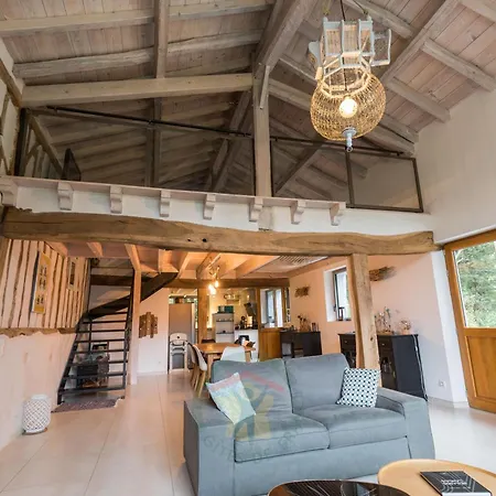 Et La Bougerie 빌라